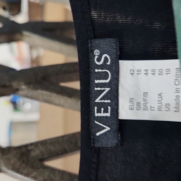 Venus faux leather blouse - Picture 2 of 5